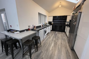 6 bed house, Hathersage Road, Victoria Park, Manchester, M130EJ - Image 4